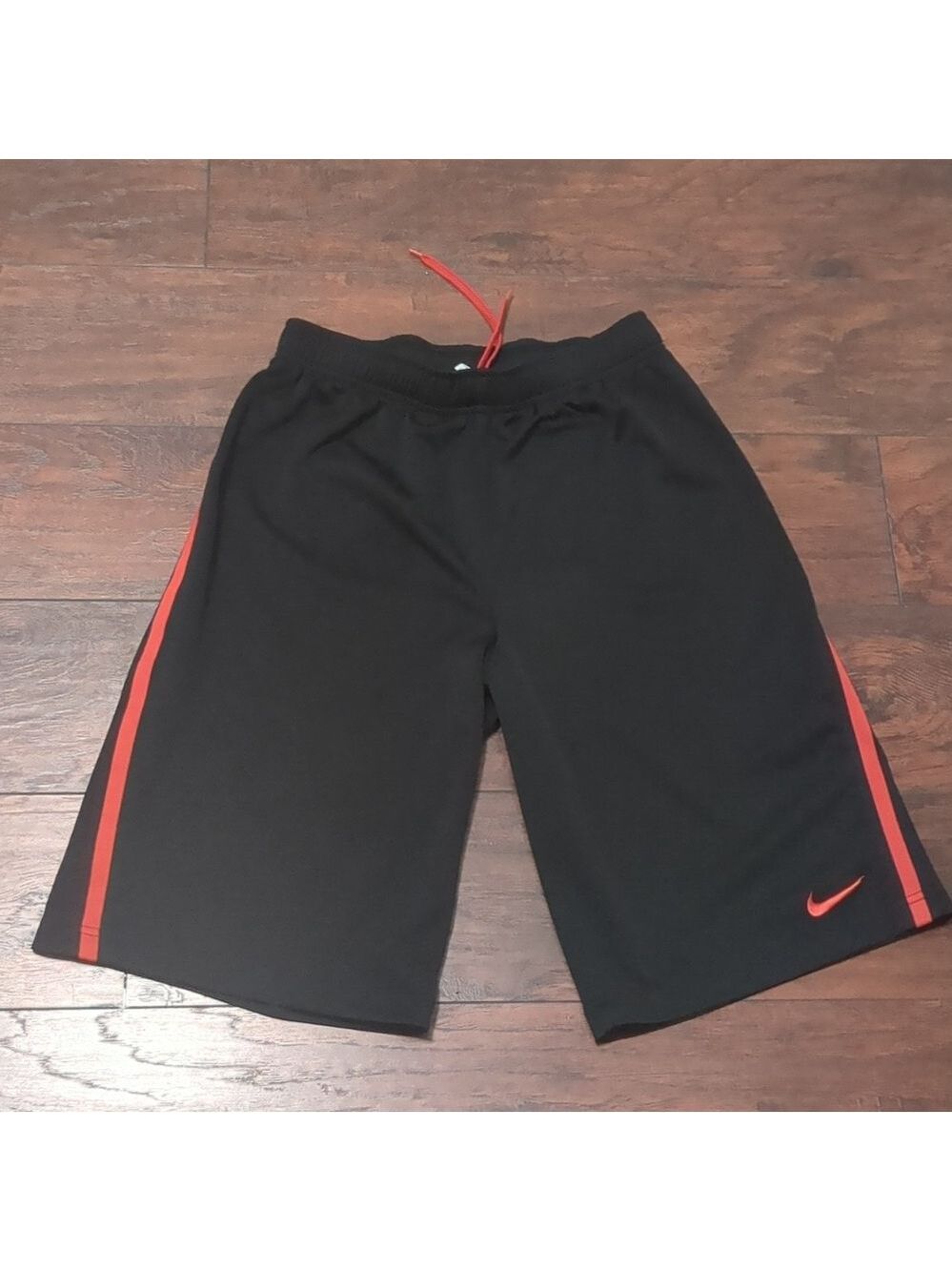 Youth Nike shorts XL